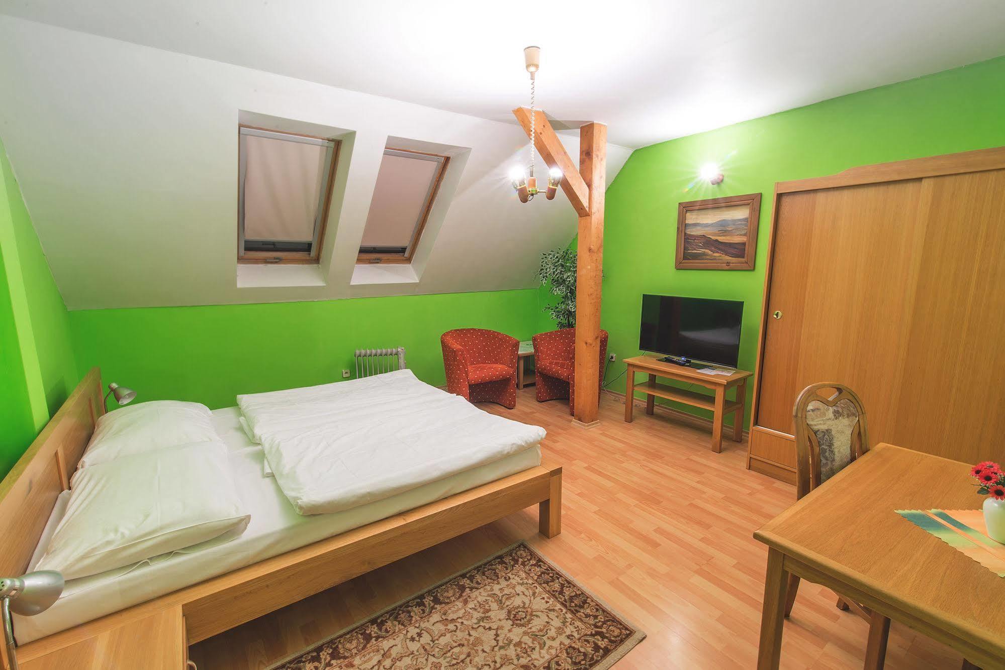 Hotel Arkada Levoca Exterior photo